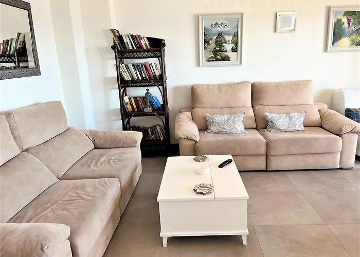 Rentcostadelsol Boliches Penelope *