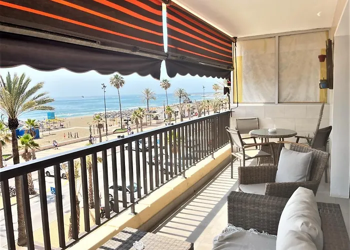 Frente A Playa Boliches. Penelope Apartamento Fuengirola