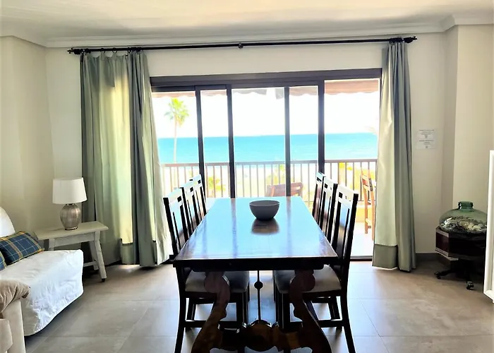 Rentcostadelsol Boliches Penelope *